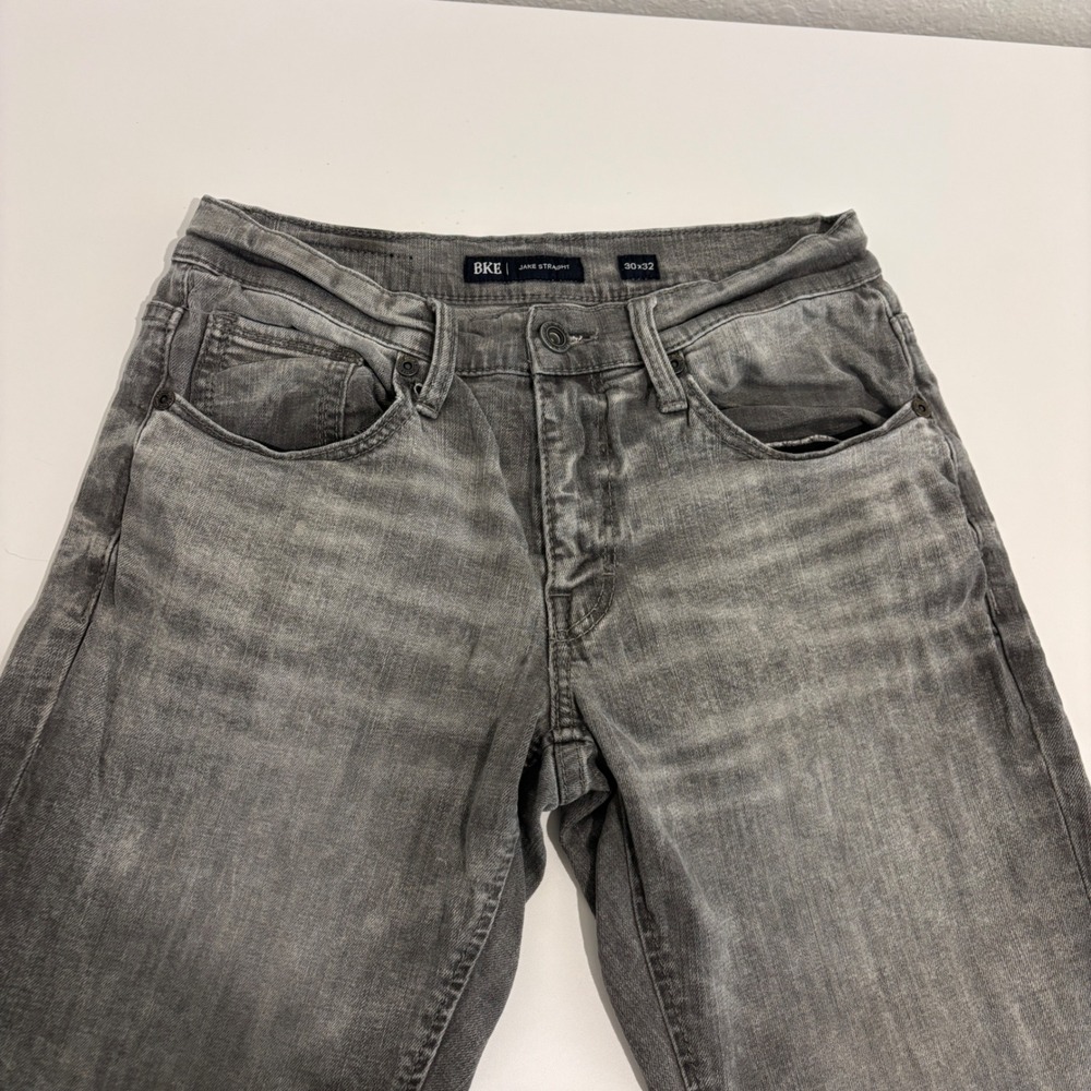BKE Jake Straight Leg Jeans Mens 30W x 30L Gray Stretch Denim Whiskering